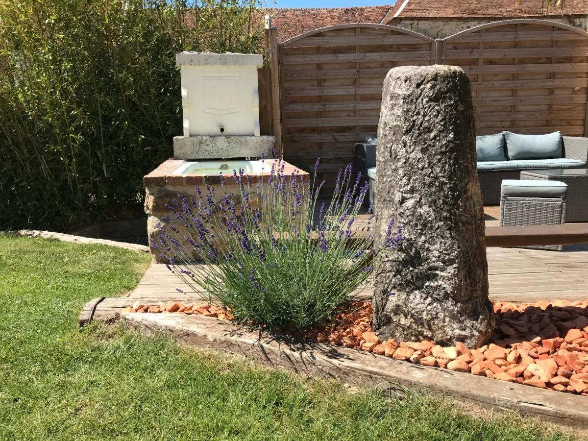 Gite De L'Homme Blanc Soizy-aux-Bois Exteriér fotografie
