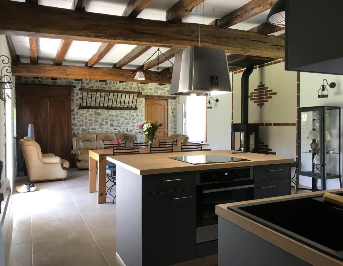 Gite De L'Homme Blanc Soizy-aux-Bois Exteriér fotografie
