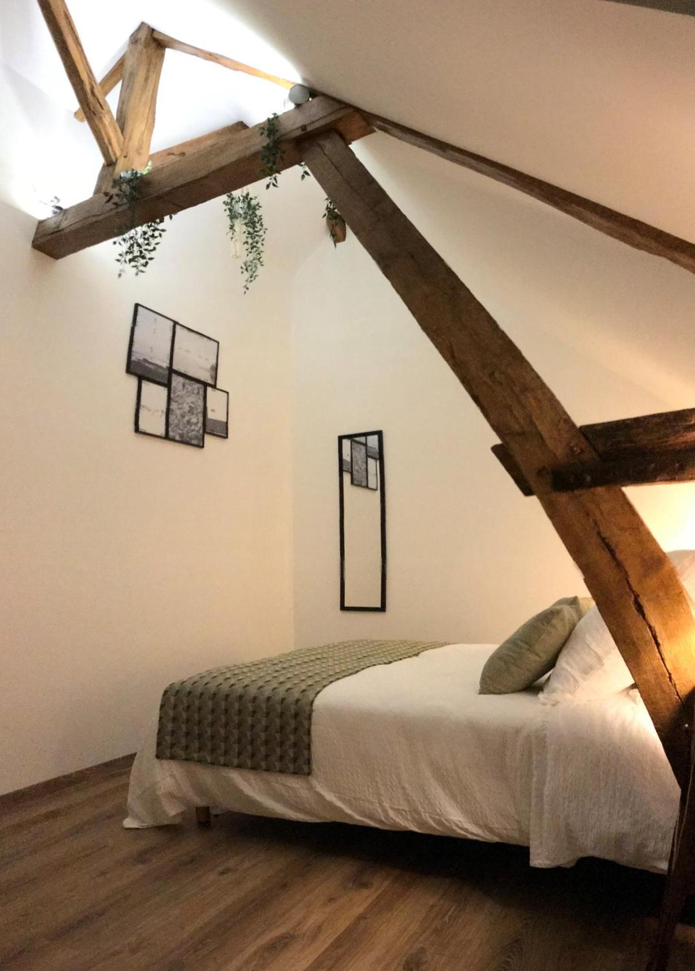 Gite De L'Homme Blanc Soizy-aux-Bois Exteriér fotografie